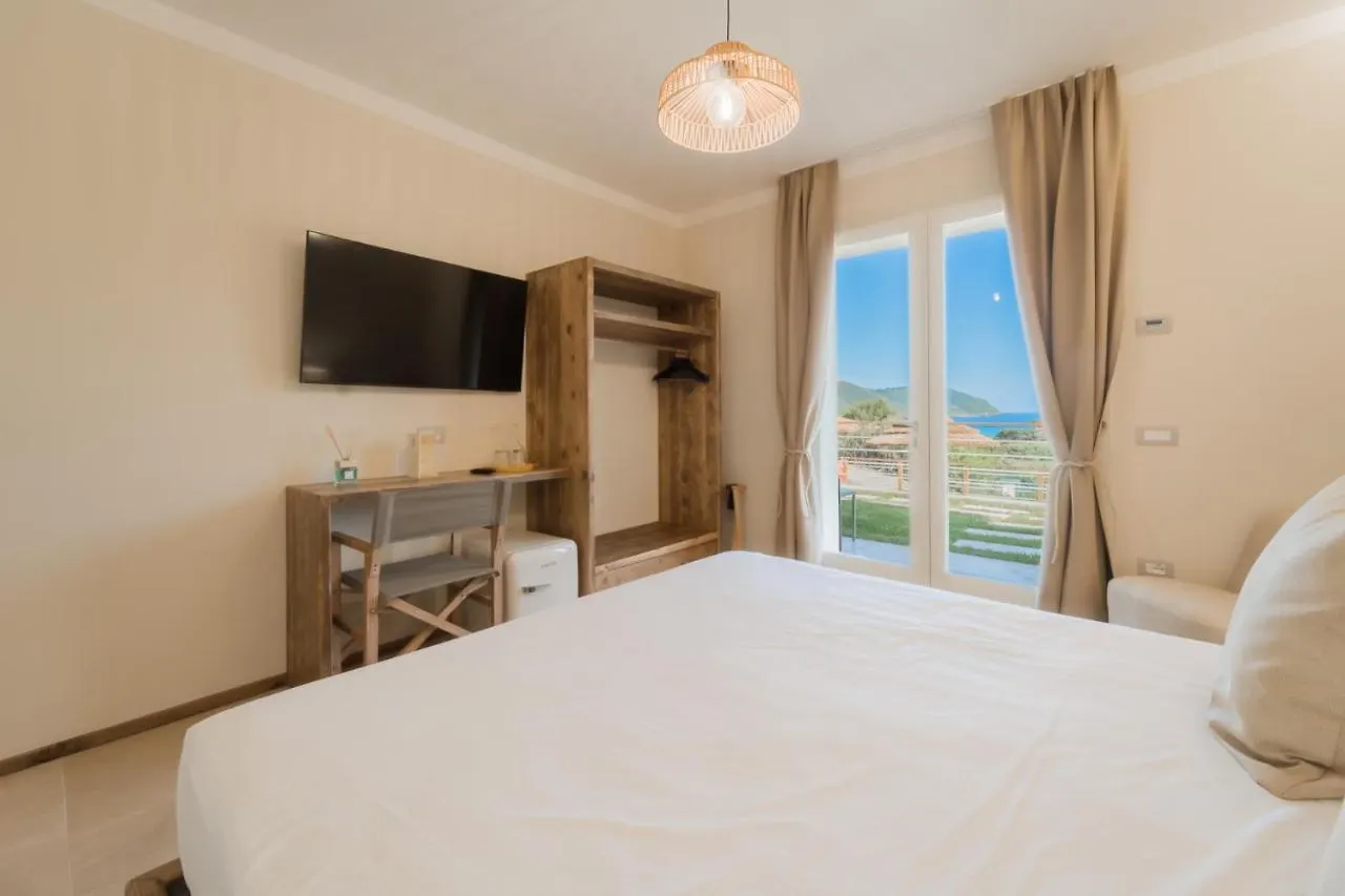 Bnb Il Grecale Lacona Bed & Breakfast